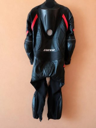 Mono Dainese Laguna seca Talla 52 Hombre