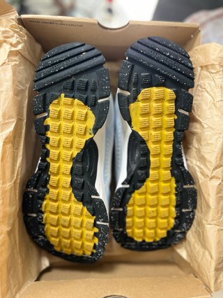 Nike Zoom Vomero Roam talla 43 como nueva