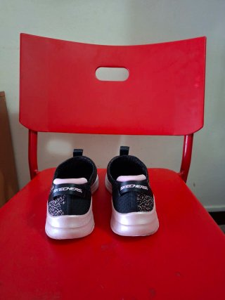 Zapatillas Skechers Ultra Flex 3.0 Negro/Rosa