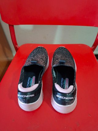 Zapatillas Skechers Ultra Flex 3.0 Negro/Rosa
