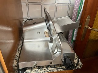 Cortadora de fiambre profesional Braher