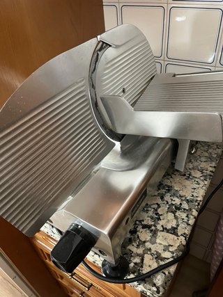 Cortadora de fiambre profesional Braher