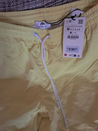 Bañador Zara Amarillo Talla M