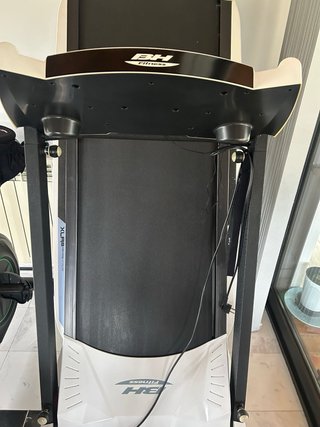 Cinta de correr y elíptica BODYTONE