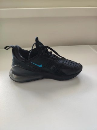Nike Air Max 270 Taglia 37.5 Nere