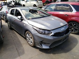 Faro derecho kia ceed business 2904076