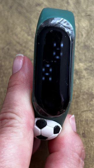 Pulsera actividad con balón fútbol
