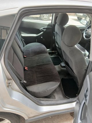 Ford Focus 2000