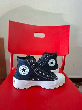 Converse Chuck Taylor Plataforma Negras