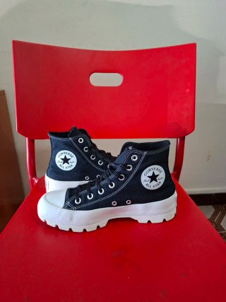Converse Chuck Taylor Plataforma Negras
