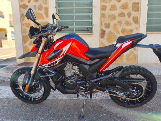 Zontes U1 125 trail Negra/Naranja