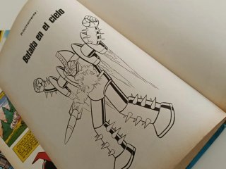 Libro Mazinger z 1978 manga Naruto dragón ball