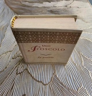 Mini libro Ugo Foscolo – Le poesie De angostini
