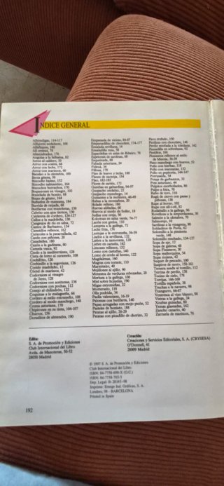 El mundo de la cocina , dos libros