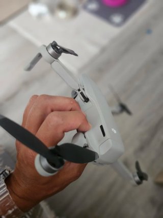 Dron DJI Mavic Mini gris