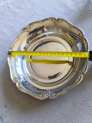 Set di stoviglie classico argentato