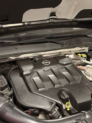Opel Insignia ST OPC