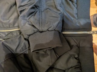 Chaqueta bomber negra