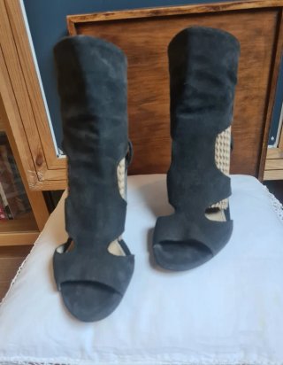 Sandalias botín de ante azul/gris oscuro Zara T39