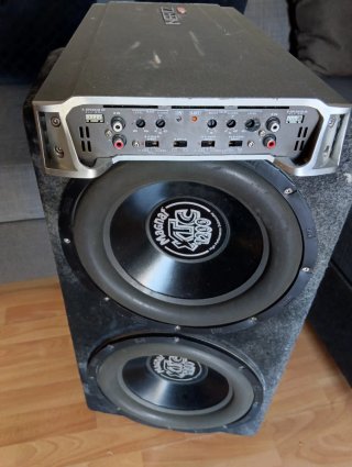 Amplificador Hertz EP 4x 4 canales