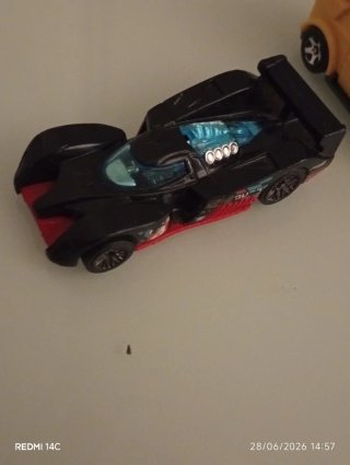 Lote 4 coches Hot Wheels 1:64