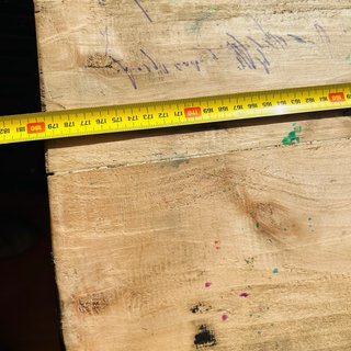 Mesa de madera pino robusta