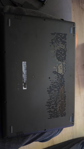 MSI Modern 15 Portátil Negro