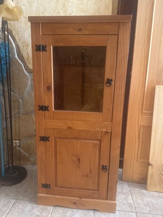 Mueble de salón de madera