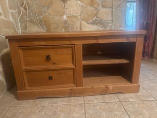 Mueble de salón de madera