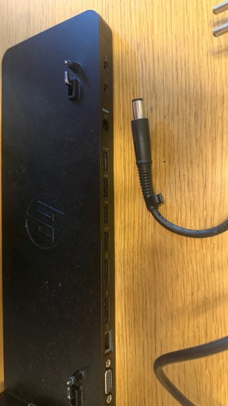 Base de Carga HP con Cargador y Llaves