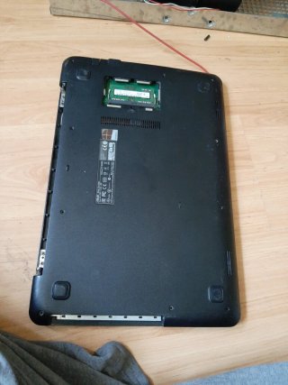 Computer Asus F555U
