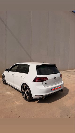 Volkswagen Golf 2016