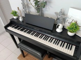Piano Eléctrico Yamaha Clavinova CLP-625