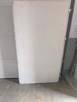 Cama y somier de tela 1,05 metros