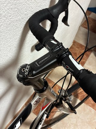 Bicicleta Carretera BH Ruedas Vision Shimano 105