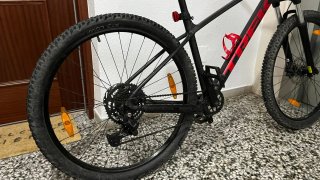 Bici de Montaña Negra