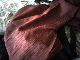 Pantaloni larghi marrone a righe