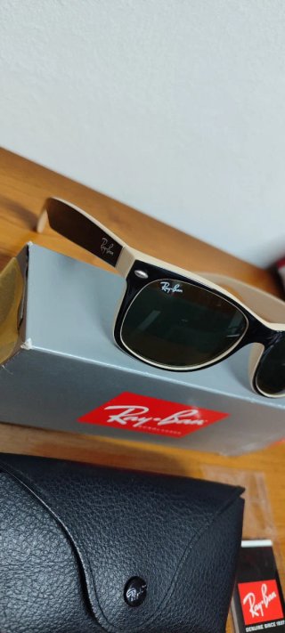 Gafas Ray-Ban Negras y Blancas