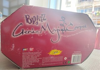 Bratz Genie Magic Carpet Muñeca