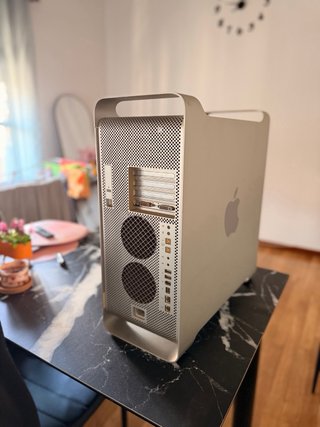 Pack 2 Mac G5 y 1 apple studio display