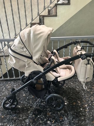 Carro gemelar Junama
