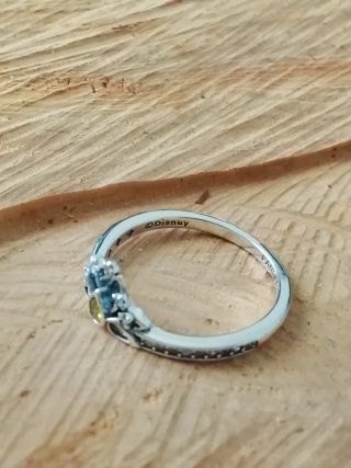 Anillo Pandora Tiana Princesa Talla 56 Plata