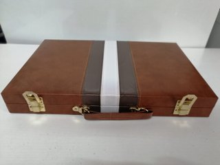 Juego de mesa Backgammon