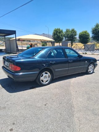 Mercedes-Benz Clase E 1997