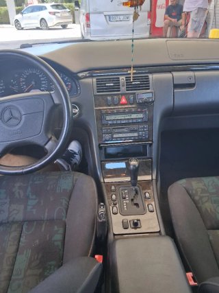 Mercedes-Benz Clase E 1997