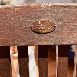 Dos Sillas de jardín de madera