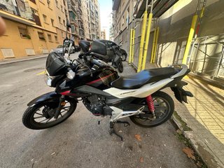 Honda CB125F 2017 Negra