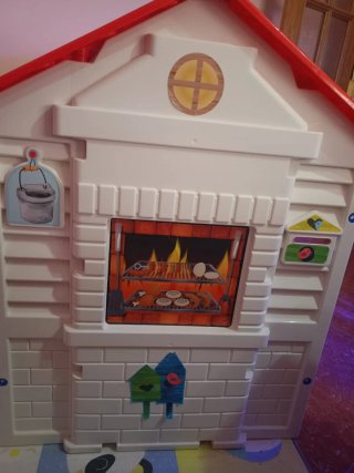 Casa infantil de plástico