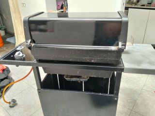 Barbacoa Weber Gas y Carbón Negra