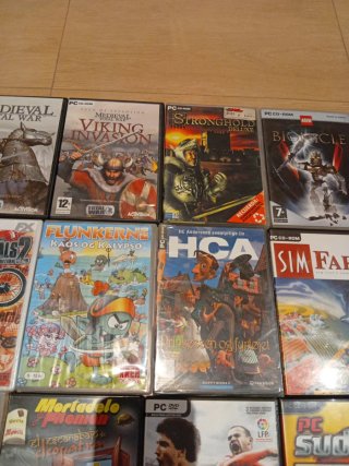 Lote de 17 Videojuegos PC CD-ROM